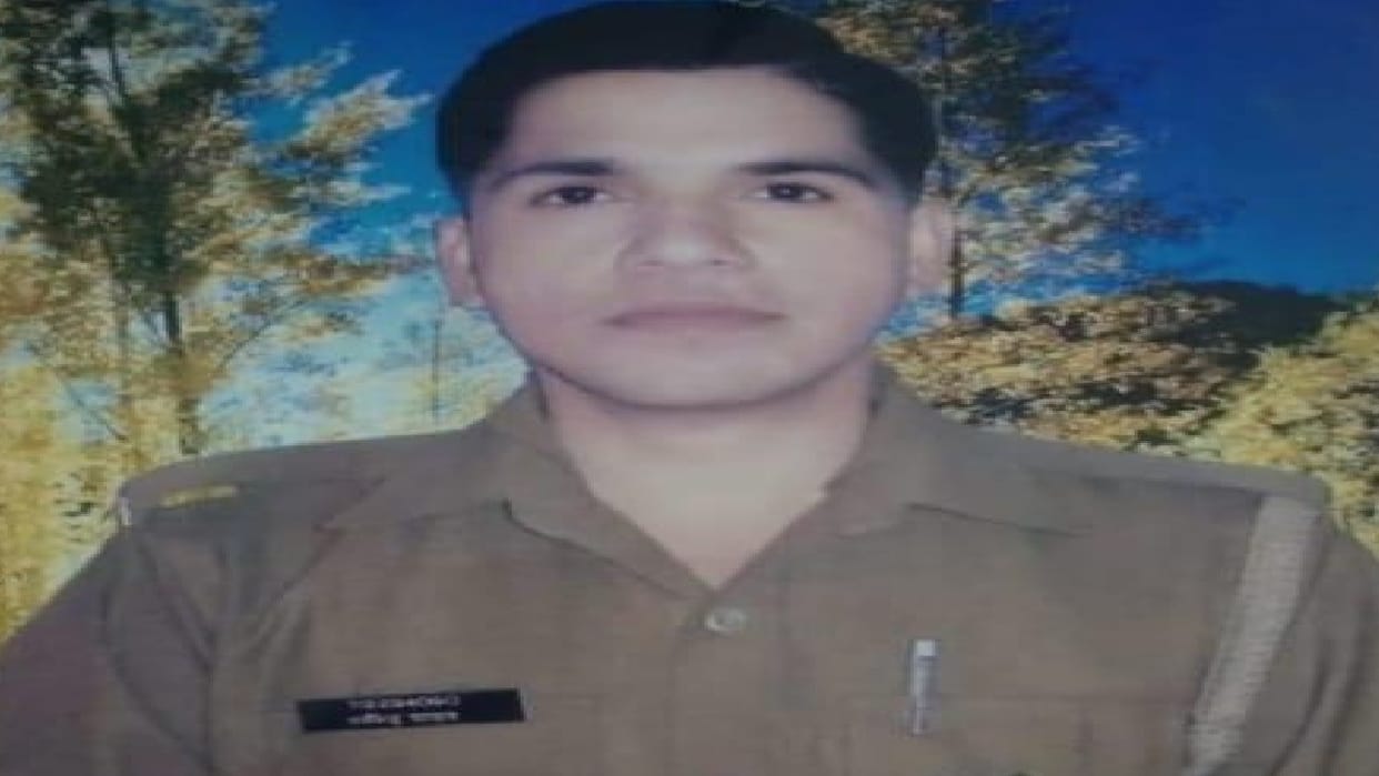 Convict of killing cop gets life imprisonment court says freedom to drive truck like kings cannot be given