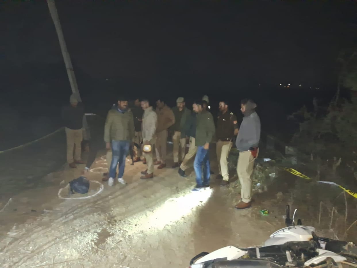 Lucknow: The criminal who committed robbery in Gudamba was arrested in an encounter, shot in the leg; The inci