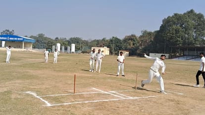 Sports news Gargi hostel gave target of 81 runs Kundan Devi team lost giving 31 extras