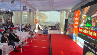 Budget 2025 Good news for small entrepreneurs loan up to 1.5 crore rupees available