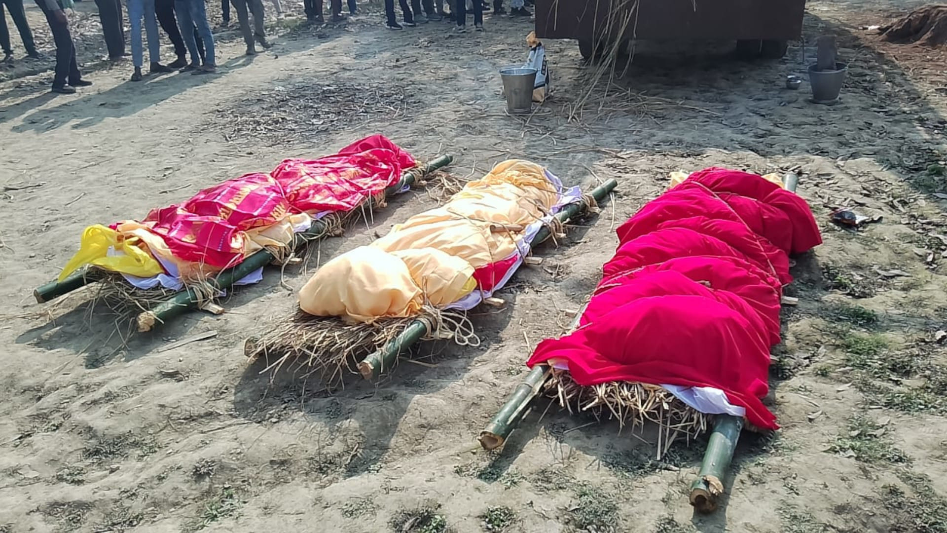 UP Ghazipur Accident Tragedy, Eight bodies were sent to Gorakhpur, villagers created jam.Details in Hindi