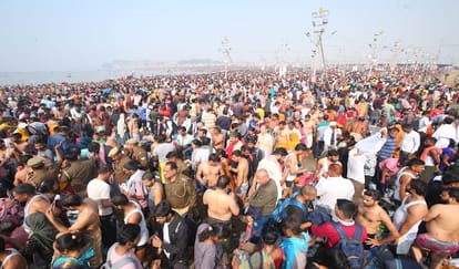 Mahakumbh 2025: Pressure continues on Sangam and Airavat Ghats, more than 1.25 crore people took a dip