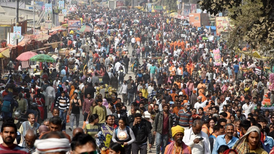 Maha Kumbh 2025 Third Amrit Snan tomorrow devotees 28 new strategic points on Sangam Ghat for Vasant Panchami