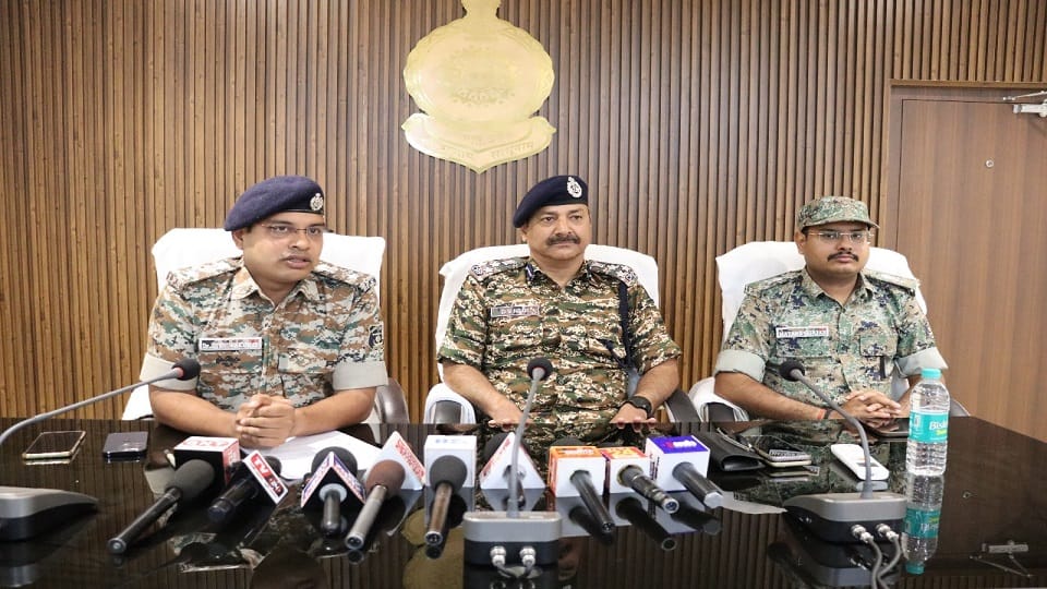 मारे गए नक्सलियों की हुई पहचान