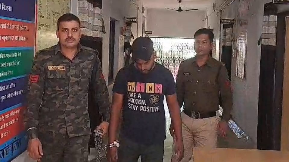 Accused arrested in anti-Hindu post case Kondagaon police arrested him from Raipur in Kondagaon