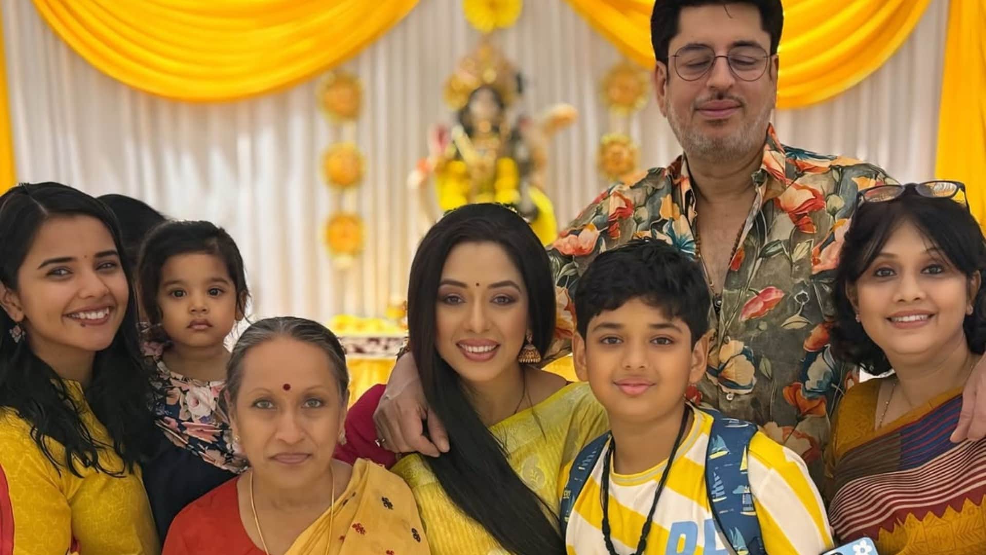 Rupali Ganguly Anupama celebrate Vasant Panchami on set the entire cast was seen in yellow clothes see photos