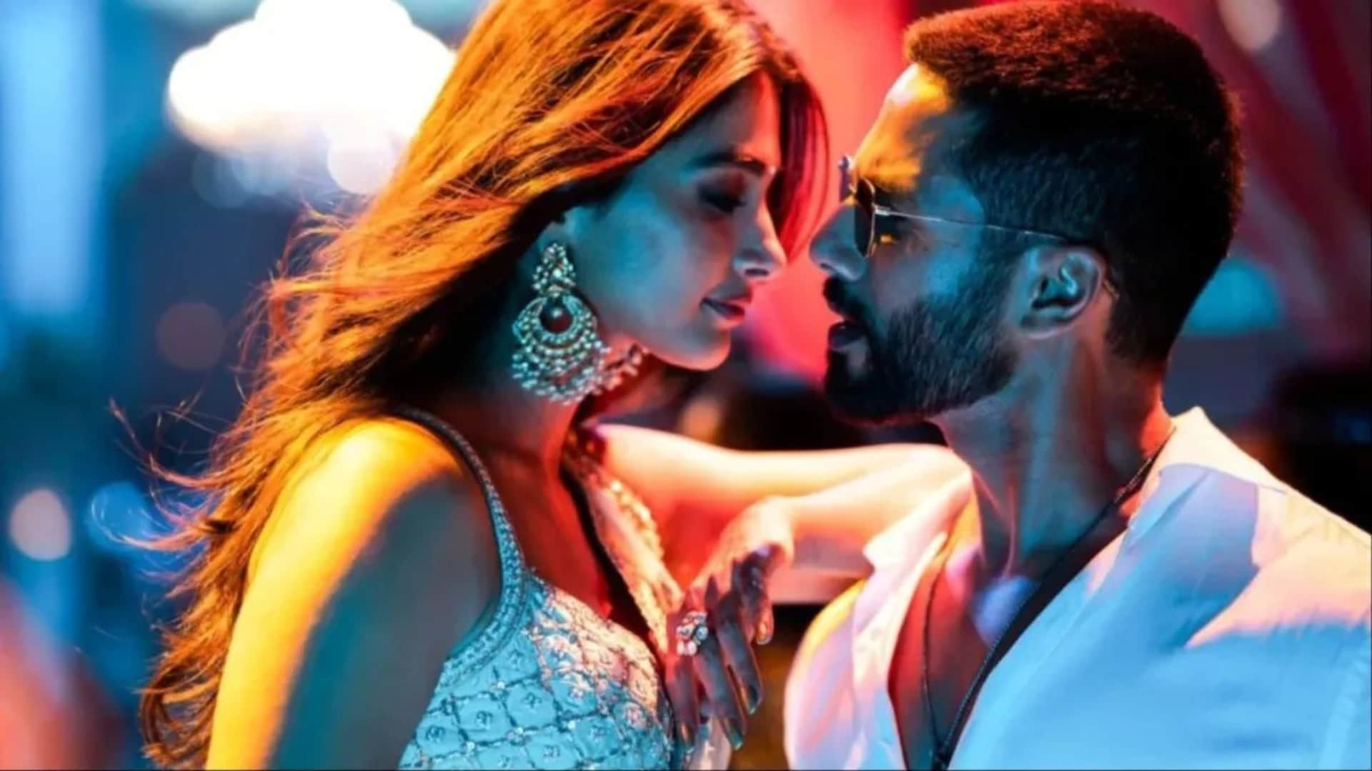 Deva Opening Weekend Collection lacks miles behind in comparison to top 10 films of shahid Kapoor rosshan andr