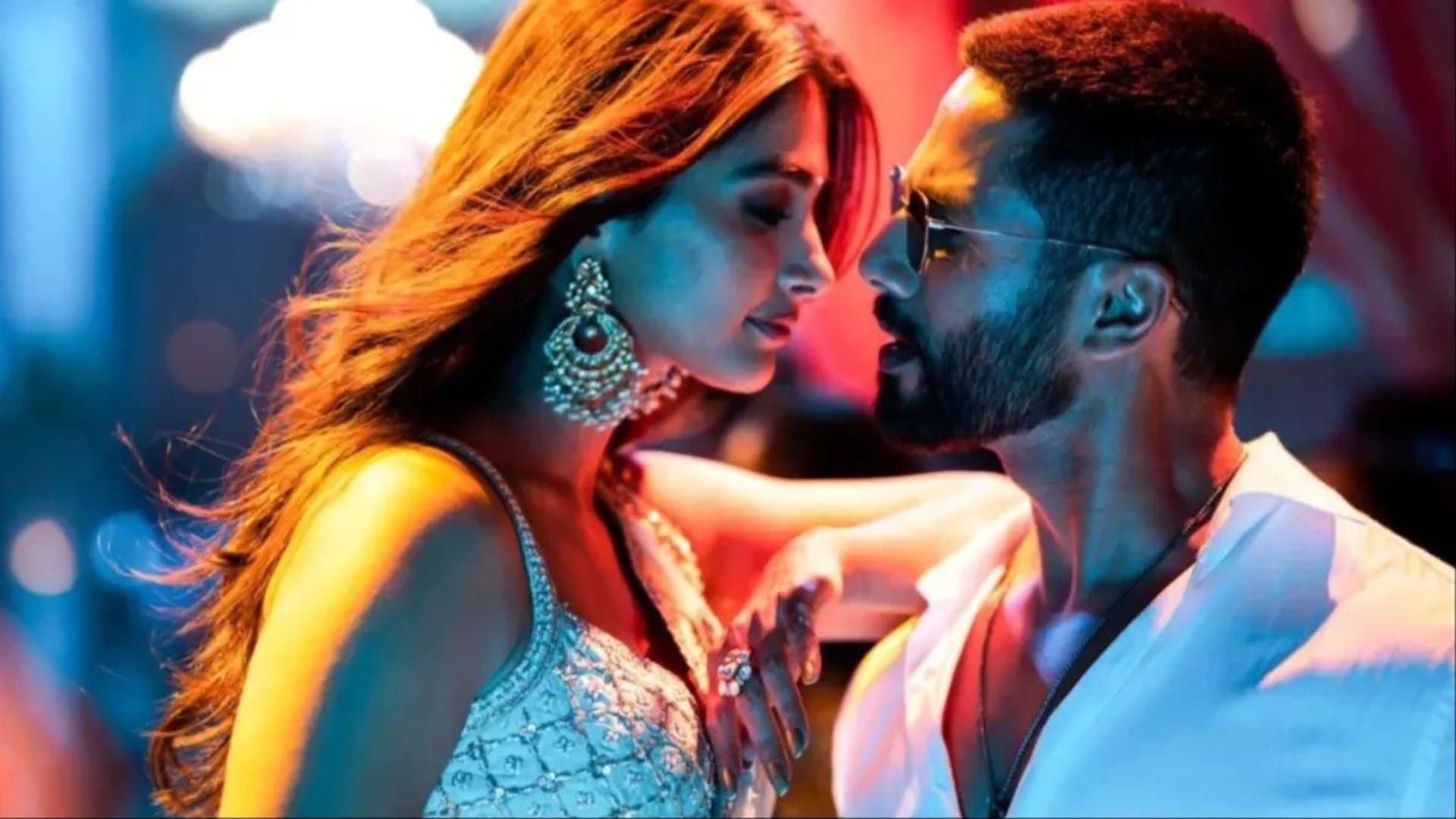 Deva Opening Weekend Collection lacks miles behind in comparison to top 10 films of shahid Kapoor rosshan andr