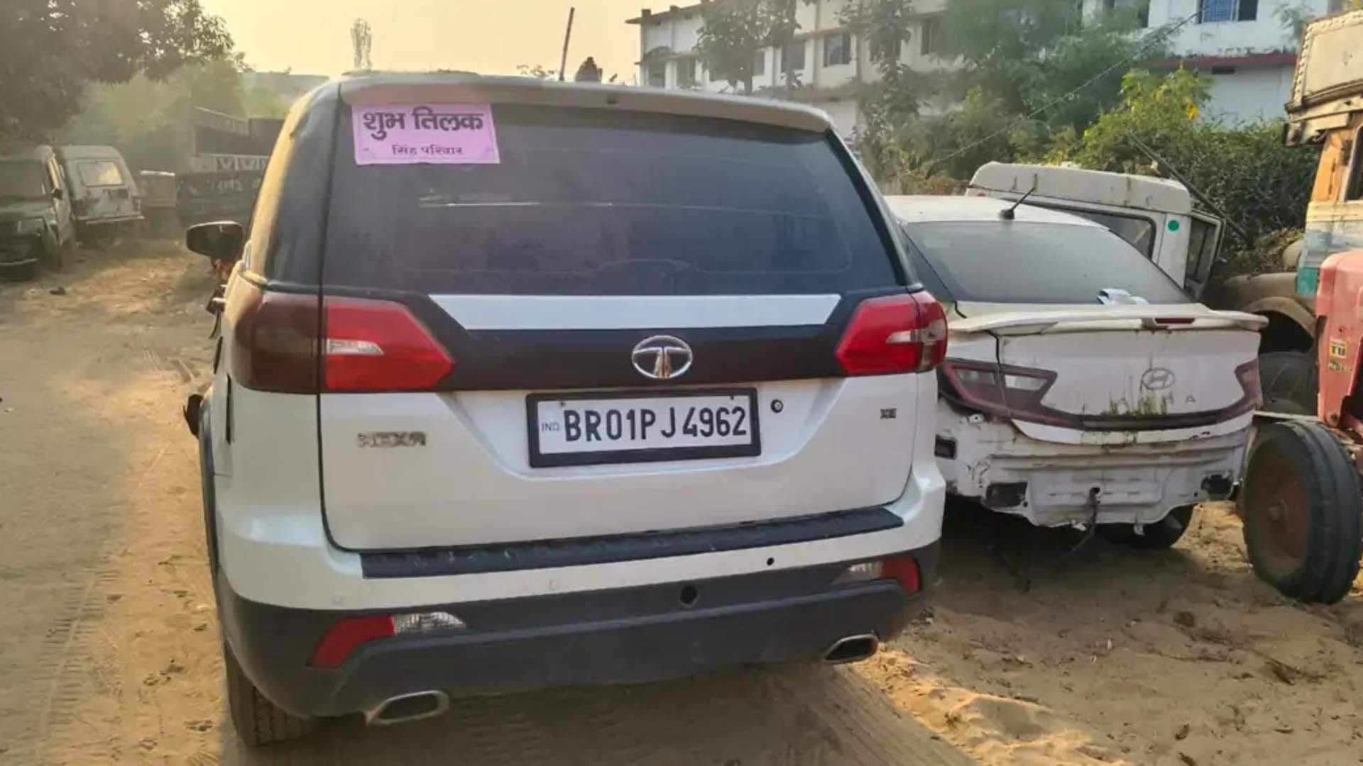 Bihar News : liquor smuggling by pasting posters of marriage and tilak Aurangabad bihar police