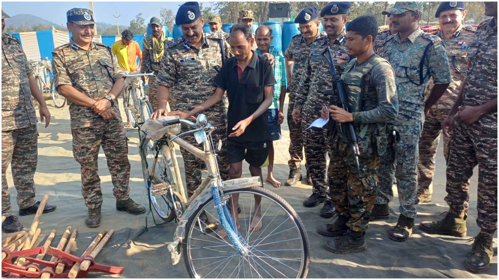 CRPF DG spent night with soldiers at FOB in Naxal area listened to brave soldiers told some of his own stories
