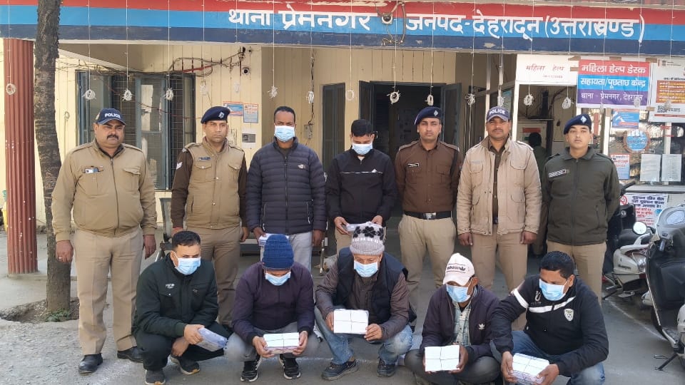 Dehradun News Prem Nagar Robbery Case two more accused arrested, seven including policemen sent to jail