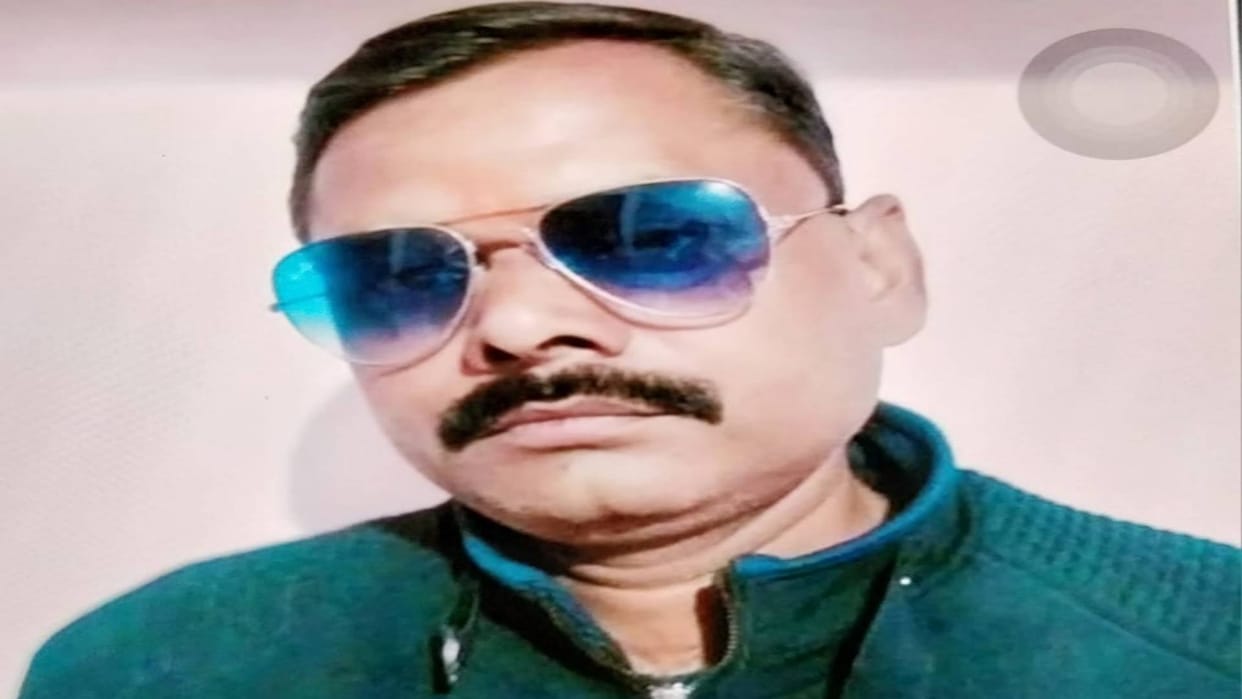 Gwalior Crime miscreants called usurer out of office and shot him after murder they fled waving their weapons