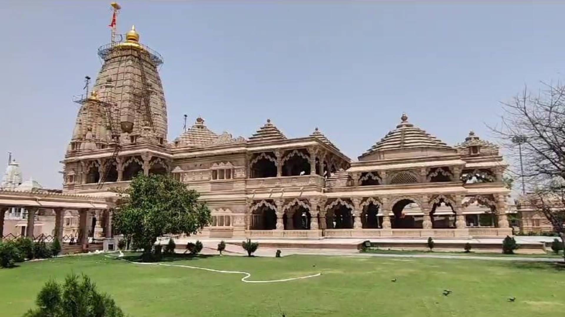 Chittorgarh Sanwaliya Seth Temple Where Devotees Make God Their Business Partner Know Significance