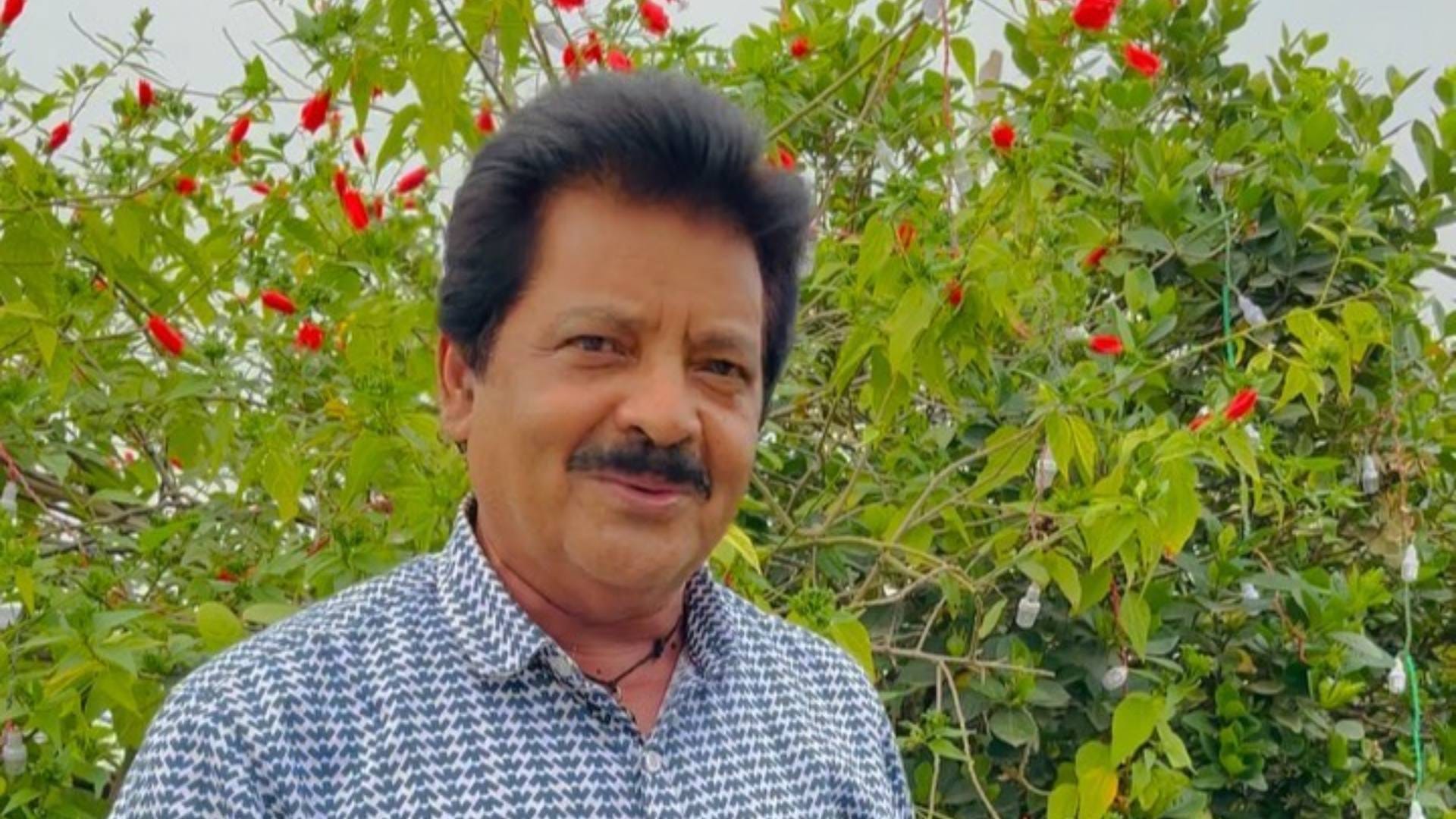 Udit Narayan Controversy Singer Live in a Luxurious House in Mumbai see pictures inside disprj