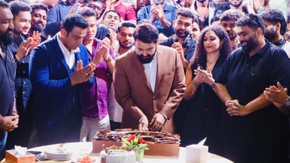 Mohanlal Movie Vrusshabha Shooting Wraps Up Team Celebrates with Cake Cutting