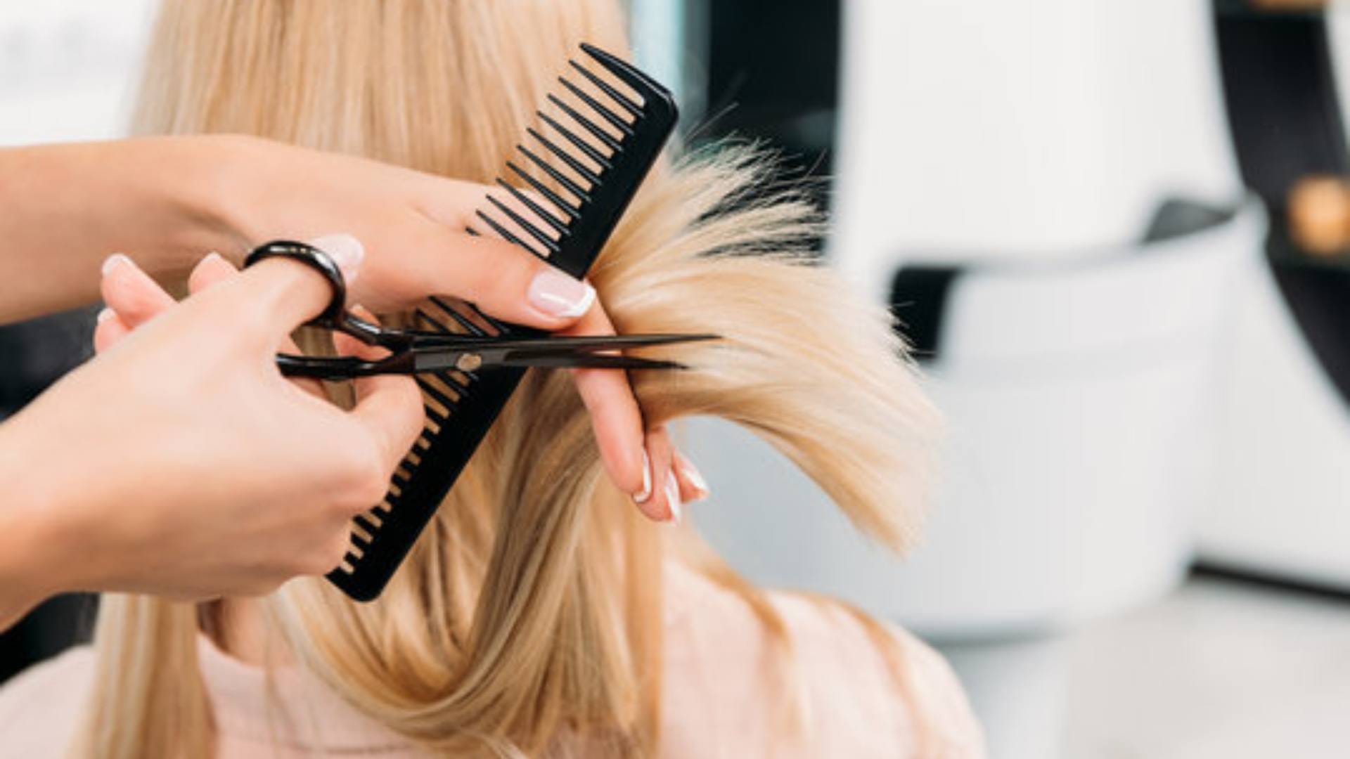 Trimming Benefits Is good for hair growth Know how much truth is there It is healthy or not Disprj