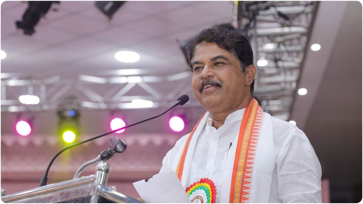 Mekedatu Project: Go to Chennai and stage a hunger strike R. Ashoka reminds  CM Shivakumar of the past.