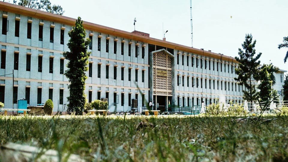 Sanskrit in AMU
