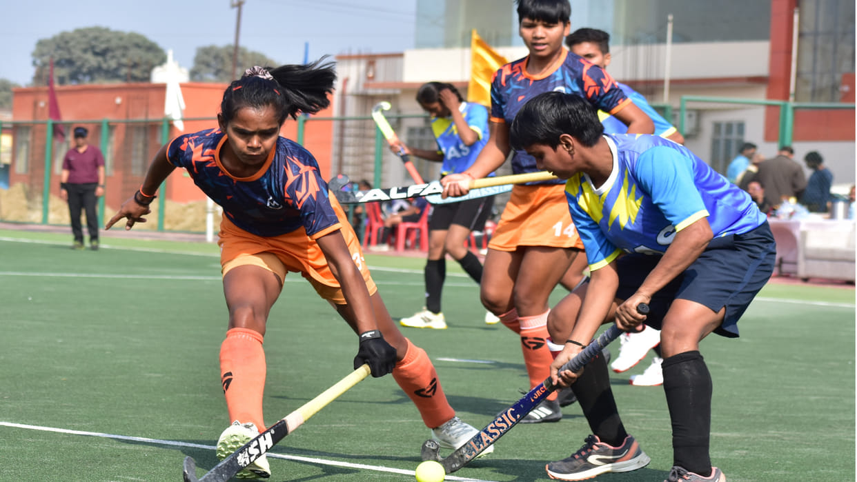 In Gorakhpur,  Hockey: Kanpur defeated Moradabad in the inaugural match.