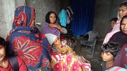 Bihar News: परीक्षा देने जा रही इंटर की छात्रा को ट्रक ने कुचला, इलाज के दौरान मौत; परिजनों में मचा कोहराम Gopalganj News: Intermediate student going to give exam was crushed by a truck, died during treatment