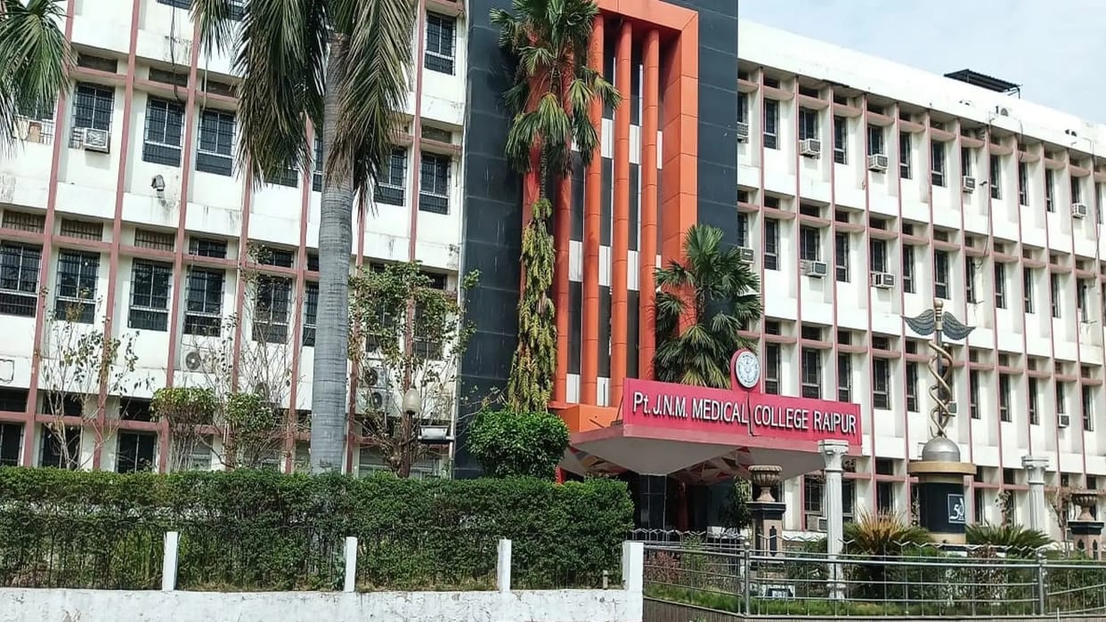 Medical College Raipur gets approval for three seats of MCH Surgical Oncology in Chhattisgarh