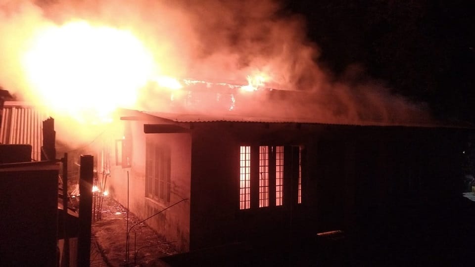 Fire broke out in a closed house in Nainital