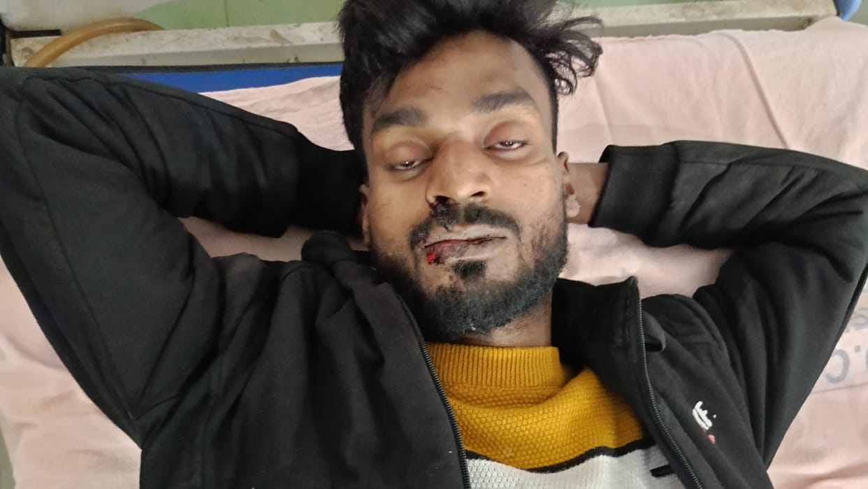 man from Kheri came to visit Manona Dham Khatu Shyam gang looted him in Bareilly