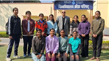 player Shivani from Varanasi selected for Kho kho competition in Ranchi