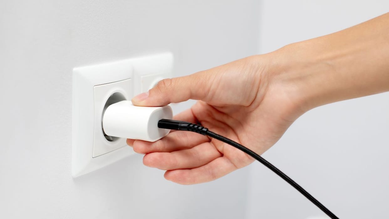 Is it dangerous to leave a charger plugged in for everytime