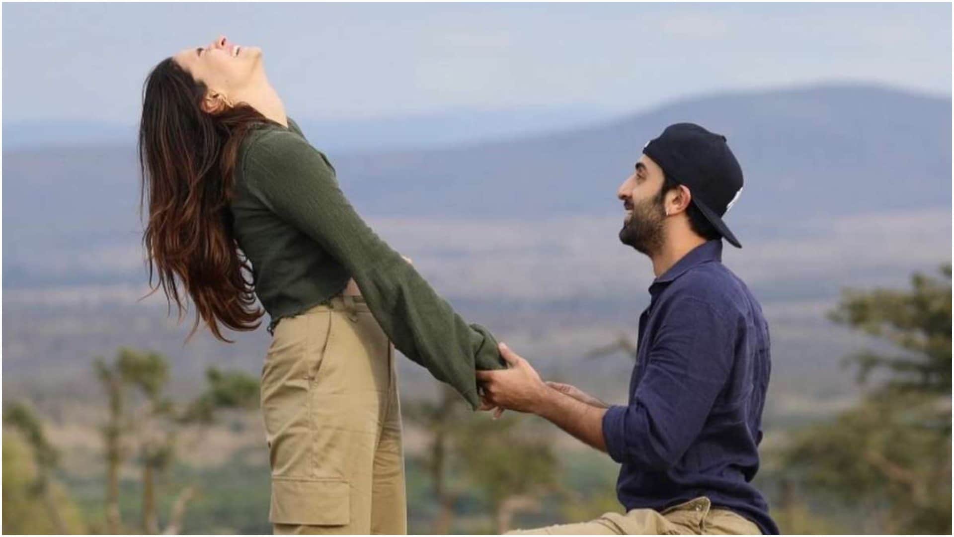 Propose Day: Bollywood Celebs Proposal Alia Ranbir Kapoor Priyanka Nick Jonas Anushka Virat Vicky Katrina
