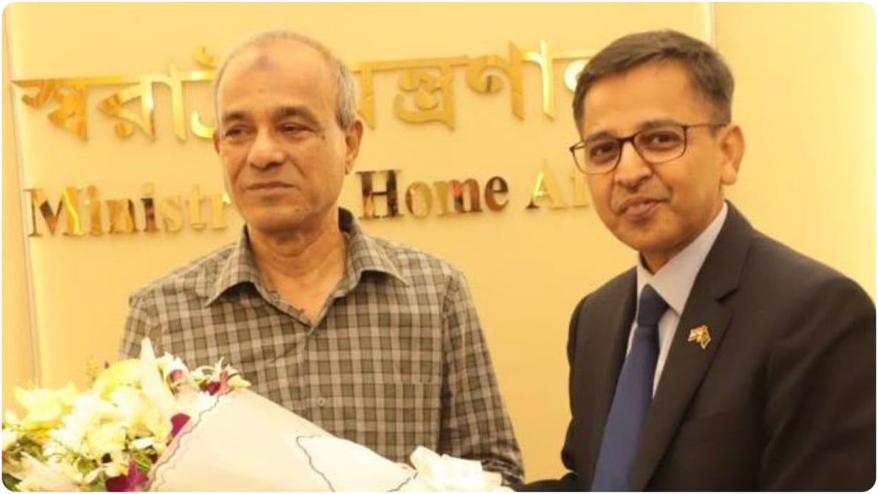 B'desh interim govt making all efforts to bring back Sheikh Hasina and others from India: Home Adviser