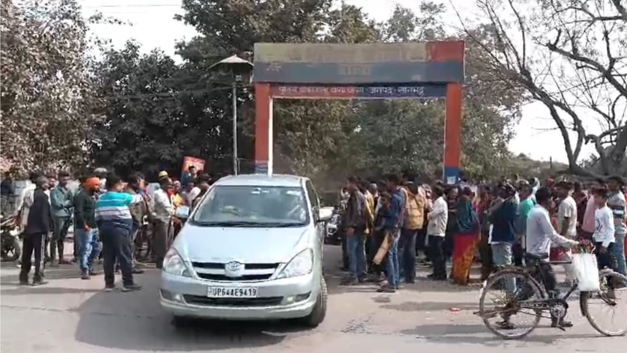 Protest against drain construction residents angry over stopping of work