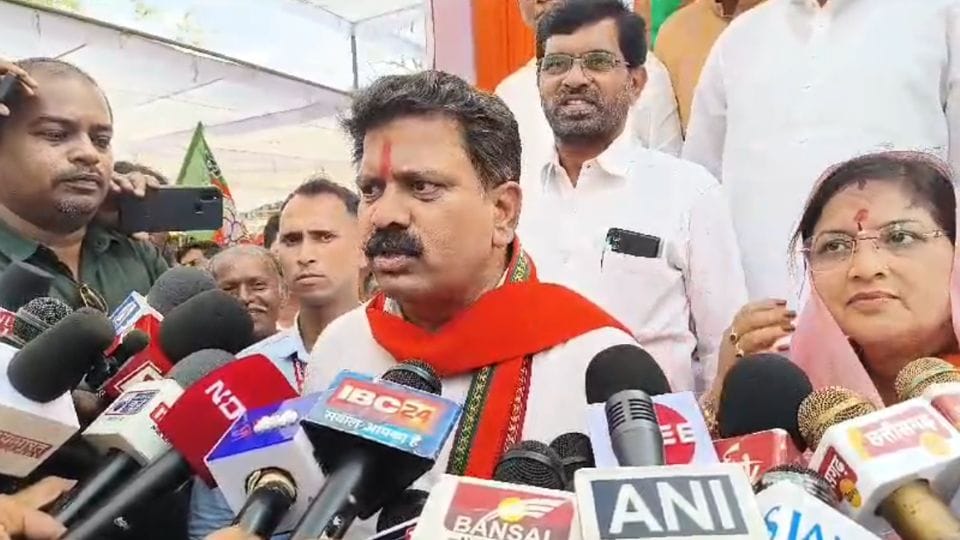 Deputy CM Vijay Sharma addressed public meeting in Balod
