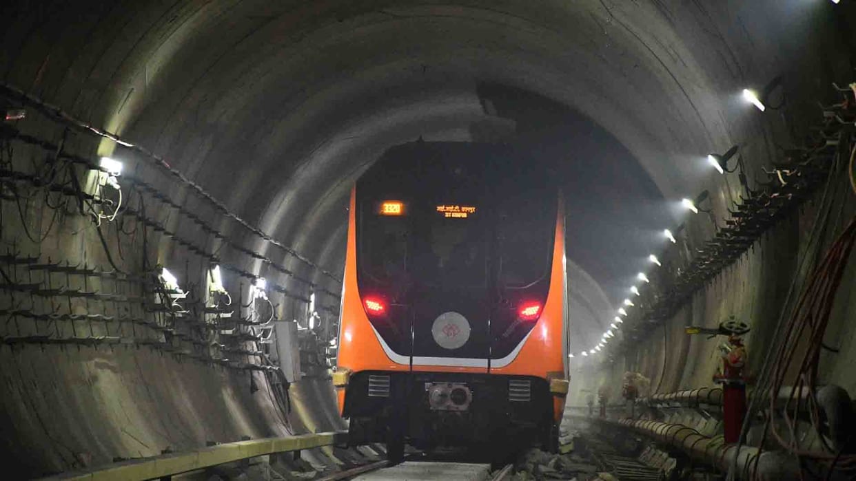 Metro will start running from Central from the first week of April, CM will inspect