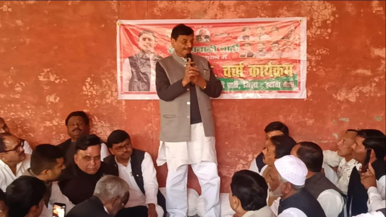 Shivpal Yadav fiercely attacked BJP said Government is hiding the number of people who died in Maha Kumbh