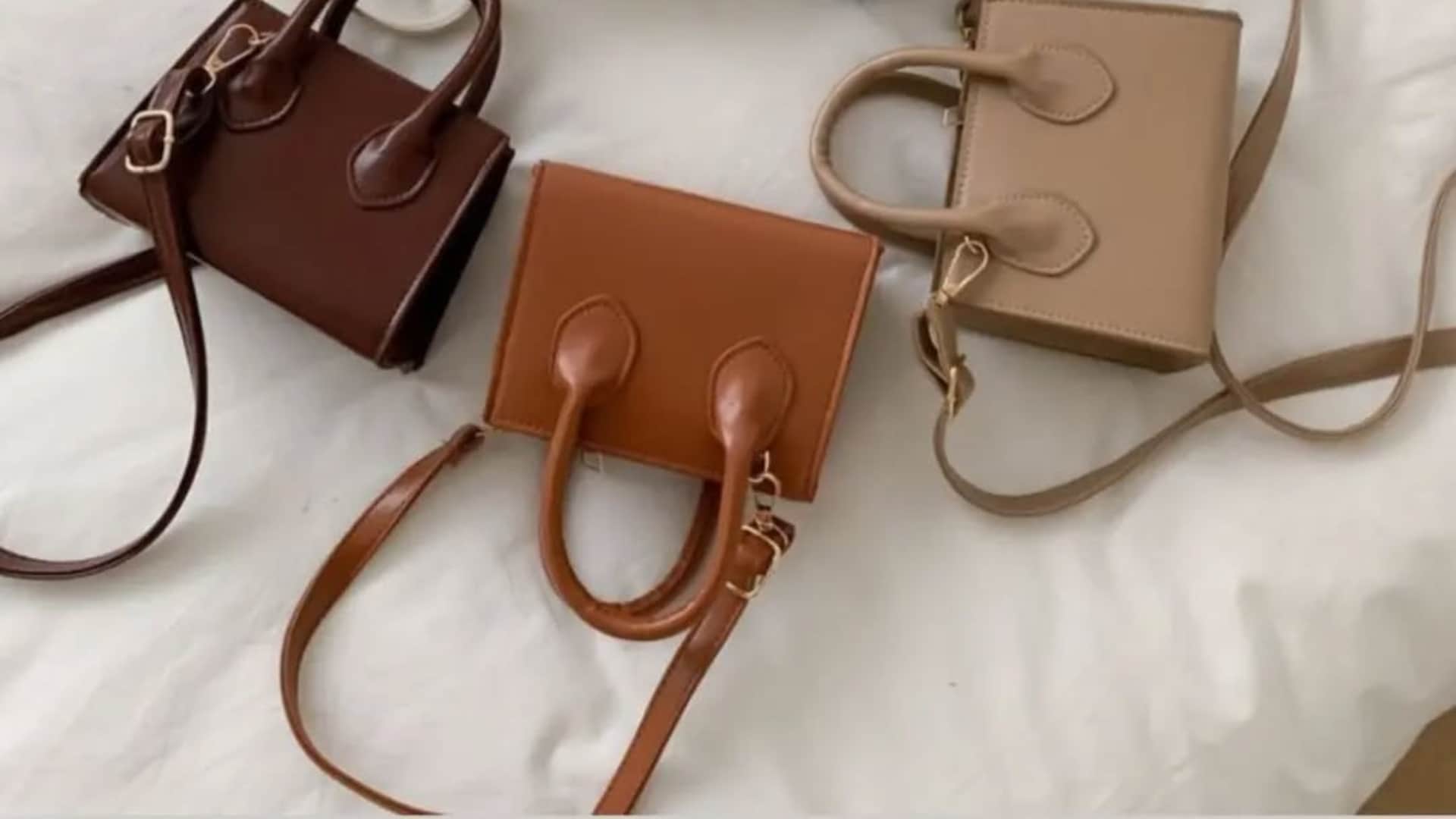 Trendy Purse With Lehenga What type of purse do I bring to a wedding with lehenga