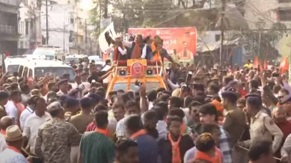 CM Vishnudev Sai road show started from Sattiguri Chowk Raigarh