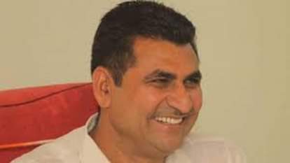 Rajasthan: पूर्व मंत्री रामलाल जाट के खिलाफ CBI जांच के आदेश, करोड़ों का फ्रॉड कर माइंस के शेयर हड़पने का आरोप Rajasthan: CBI Inquiry Ordered Against Former Minister, Accused of Grabbing Mine Shares in Multi-Crore Fraud