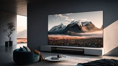 What Are The Difference Between LCD LED OLED And QLED