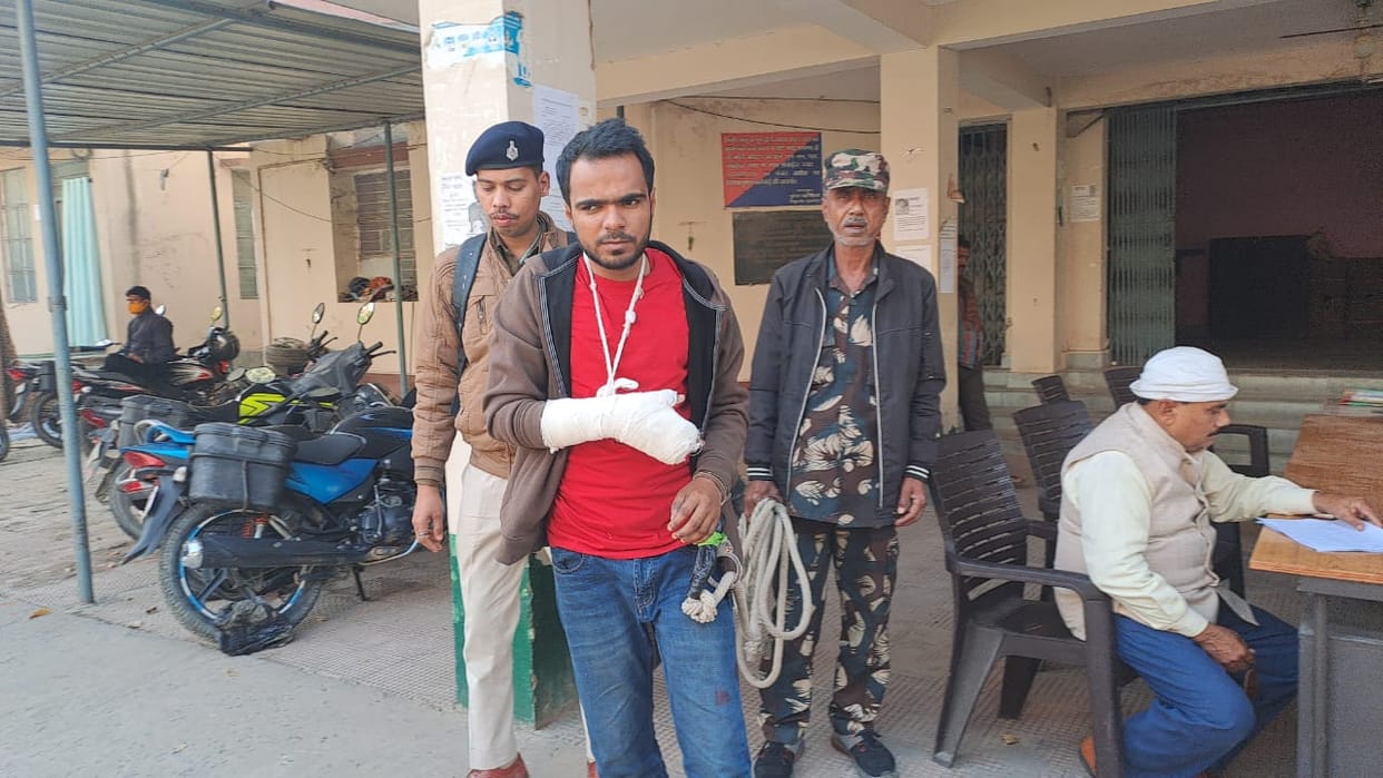 Bihar: Accused arrested for cheating customers in bank