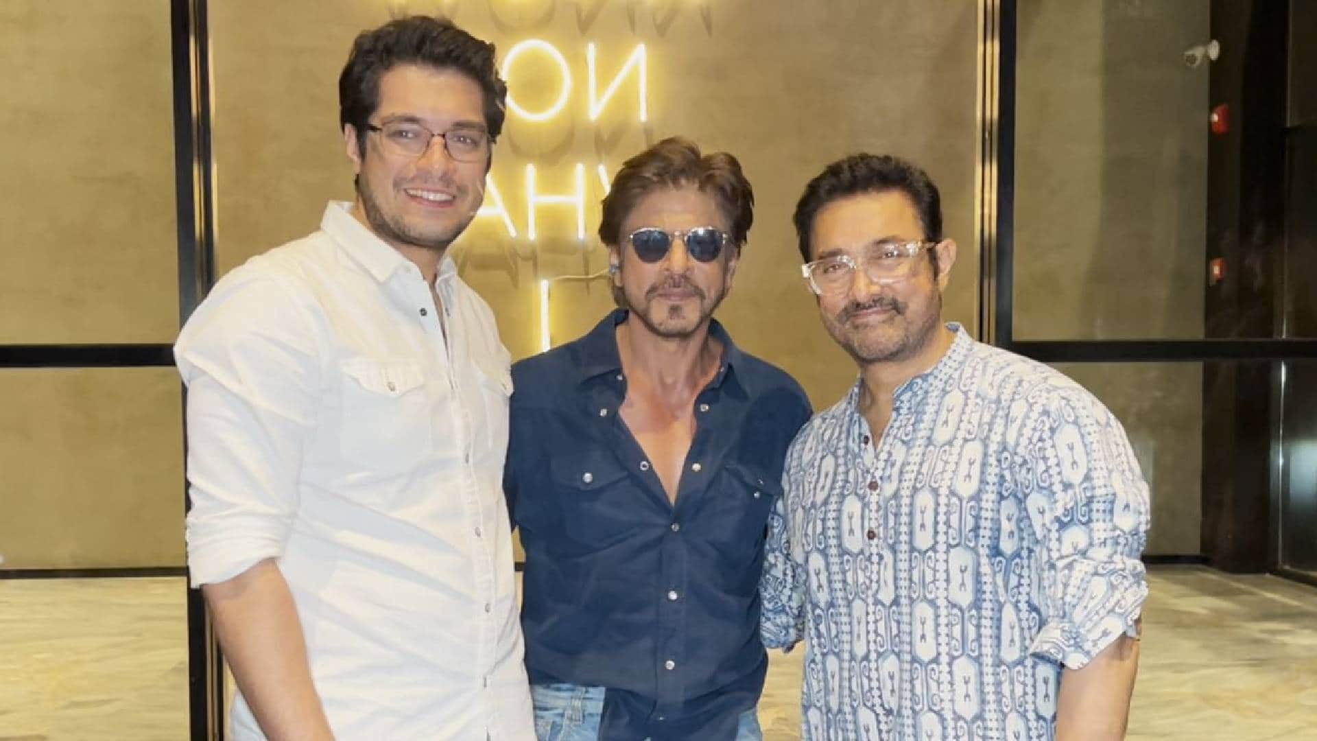 shah rukh khan and salman khan reached at aamir khan son junaid khan khushi kapoor film Loveyapa screening