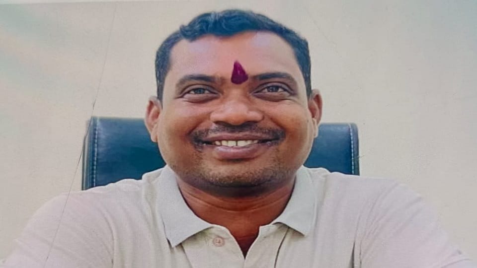 First result of three-tier panchayat elections in favour of Congress Manoj elected unopposed as district membe