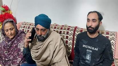 US Deport:अपराधियों जैसा बर्ताव, ठंड में भी चलाते थे एसी, दर्द भरी दास्तां सुनाते रो पड़ा कुरुक्षेत्र का रोबिन Robin of Kurukshetra cried while telling the painful story of deportation from America