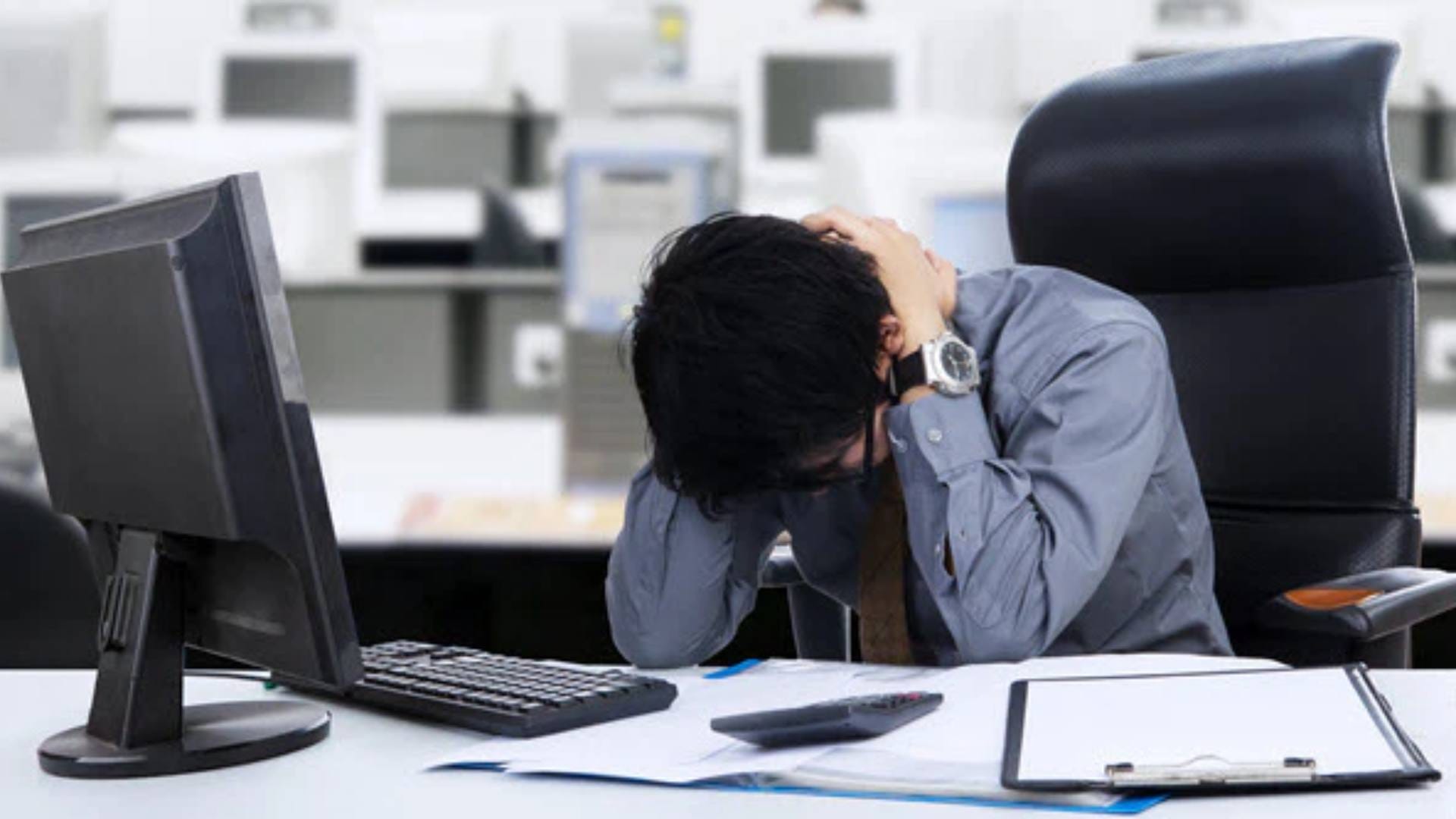 Feeling Lazy at Office Do you feel sleepy while working in the office Follow these tips to improve it