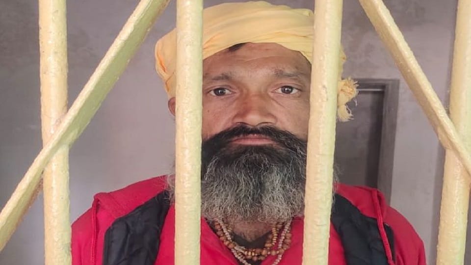 Gangster disguised as a sadhu was arrested by the police.
