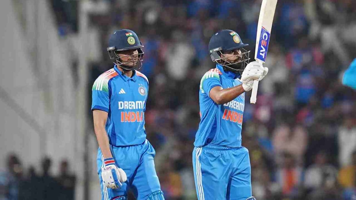 ind vs eng first odi shreyas iyer hits 19th odi fifty in 30 balls latest updates know details
