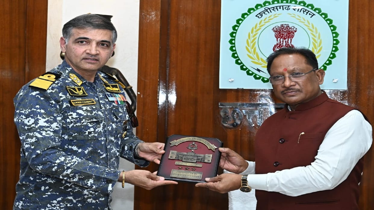 18 military officers met Chief Minister Vishnudev Sai, discussed about Chhattisgarh tour