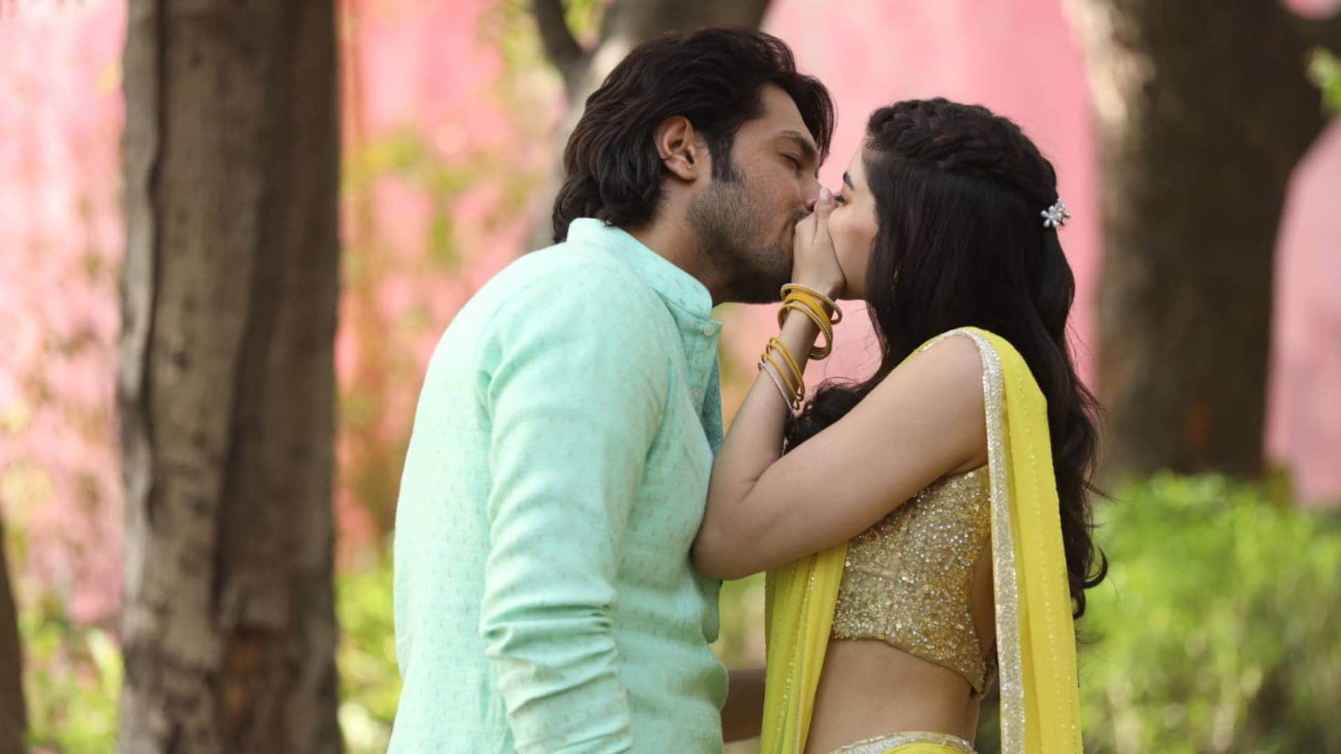 Loveyapa Collection Day 7Junaid Khan Khushi Kapoor Ashutosh Rana Advait Chandan Movie Total Earnings