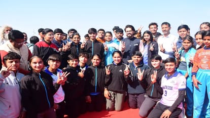 Khel Mahakumbh: Anurag Thakur said- Government's priority is to take traditional sports to the international l