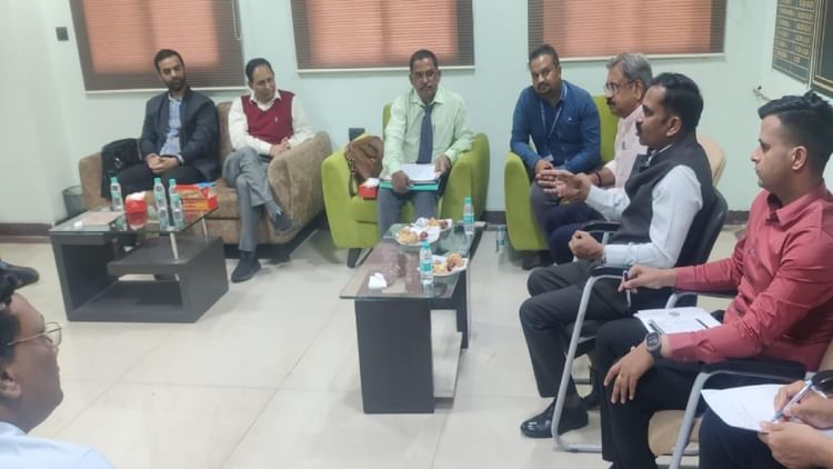 छत्तीसगढ़: पेट्रोल पंपों में वाहनों की प्रदूषण जांच, परिवहन विभाग और पेट्रोलियम कंपनियों ने लिया निर्णय